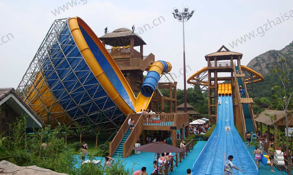 江苏苏州乐园水上世界大喇叭、章鱼滑道