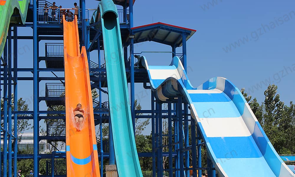 河北保定海森水上大世界高速滑道、家庭宽滑梯