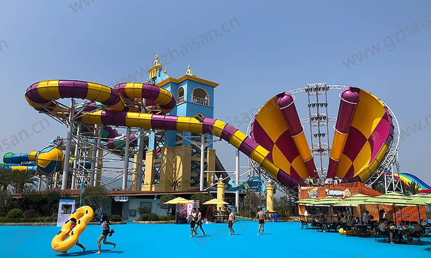 浙江宁波大目湾阿拉的海水上乐园超级龙卷风滑道