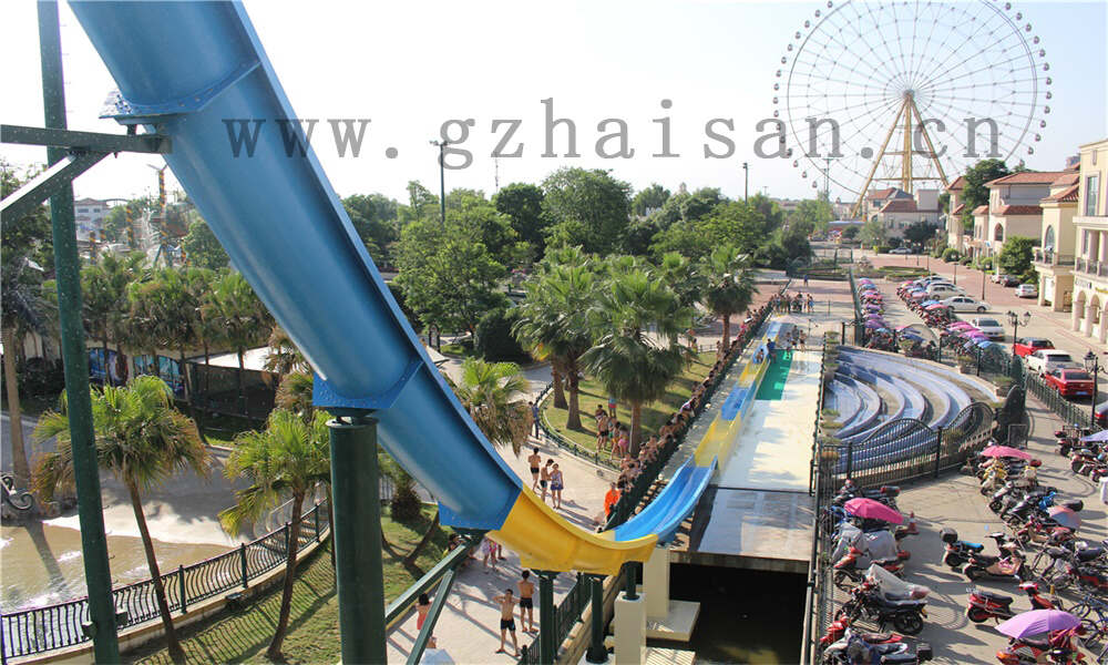 水上乐园建设大热：新型娱乐项目引领夏日狂欢