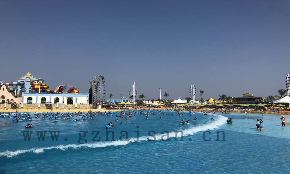 探秘水上乐园：设备大揭秘