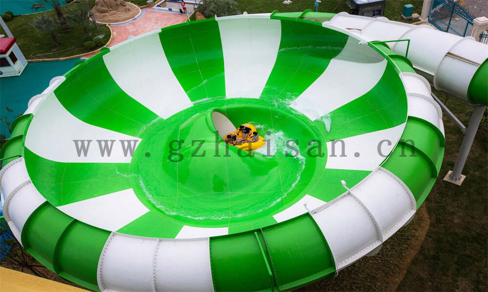 水上乐园制造商引领潮流，欢乐水世界探险家的新天地