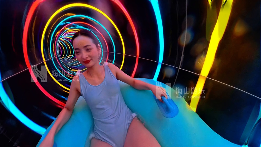 打破季节边界，定义全季狂欢｜超级魔法时空组合滑道，引领水乐园新纪元